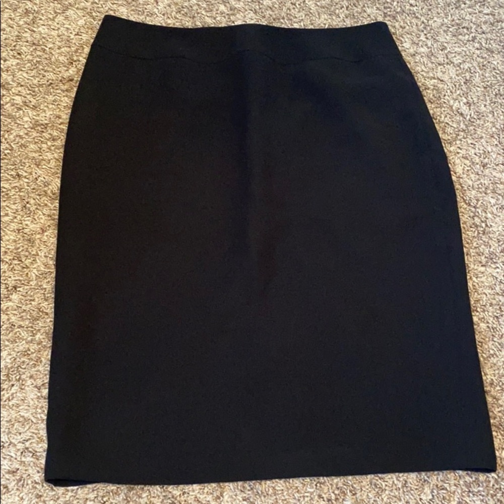 Jones Wear Black Pencil Skirt Sz 8